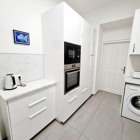 Herzlich Willkommen - Küss die Hand 4 Wien Exterior foto